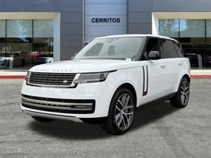 2025 Land Rover Range Rover Plug-In Hybrid